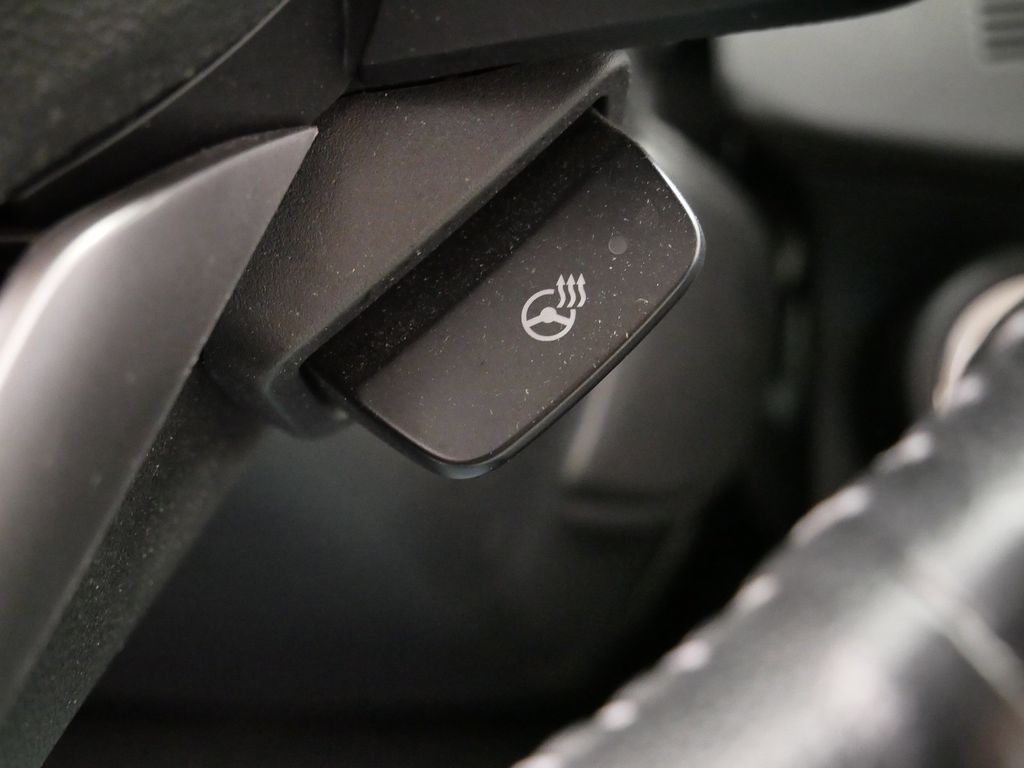 Thumbnail: 2022 Subaru Ascent - 22