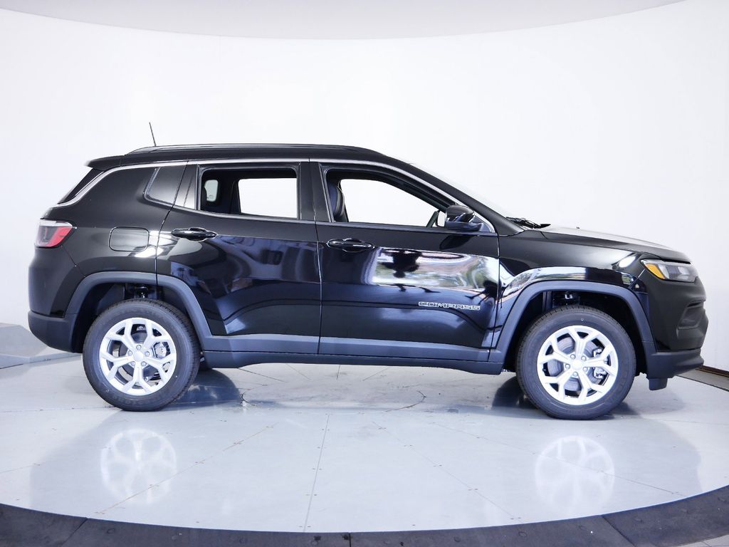Thumbnail: 2024 Jeep Compass - 7