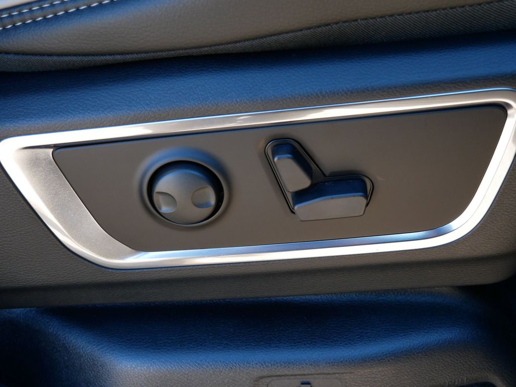 Thumbnail: 2026 RAM 1500 - 24