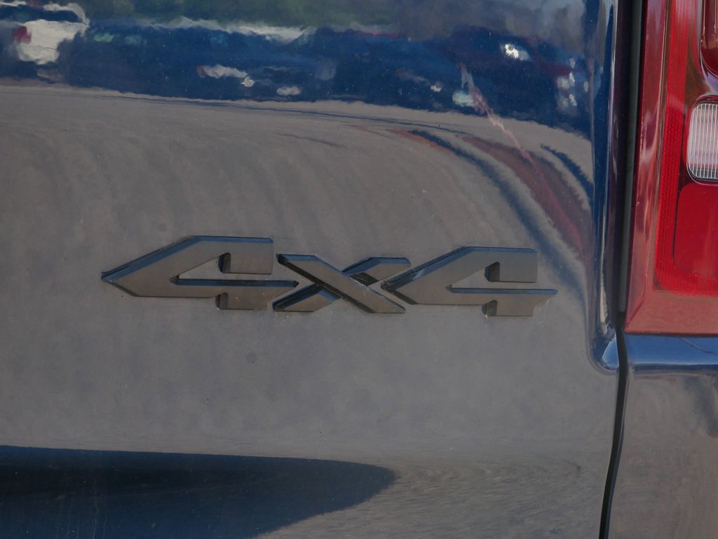 Thumbnail: 2021 RAM 1500 - 21