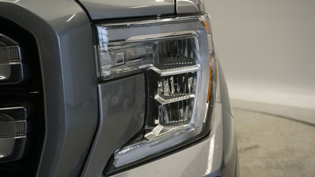 Thumbnail: 2020 GMC Sierra 1500 - 16