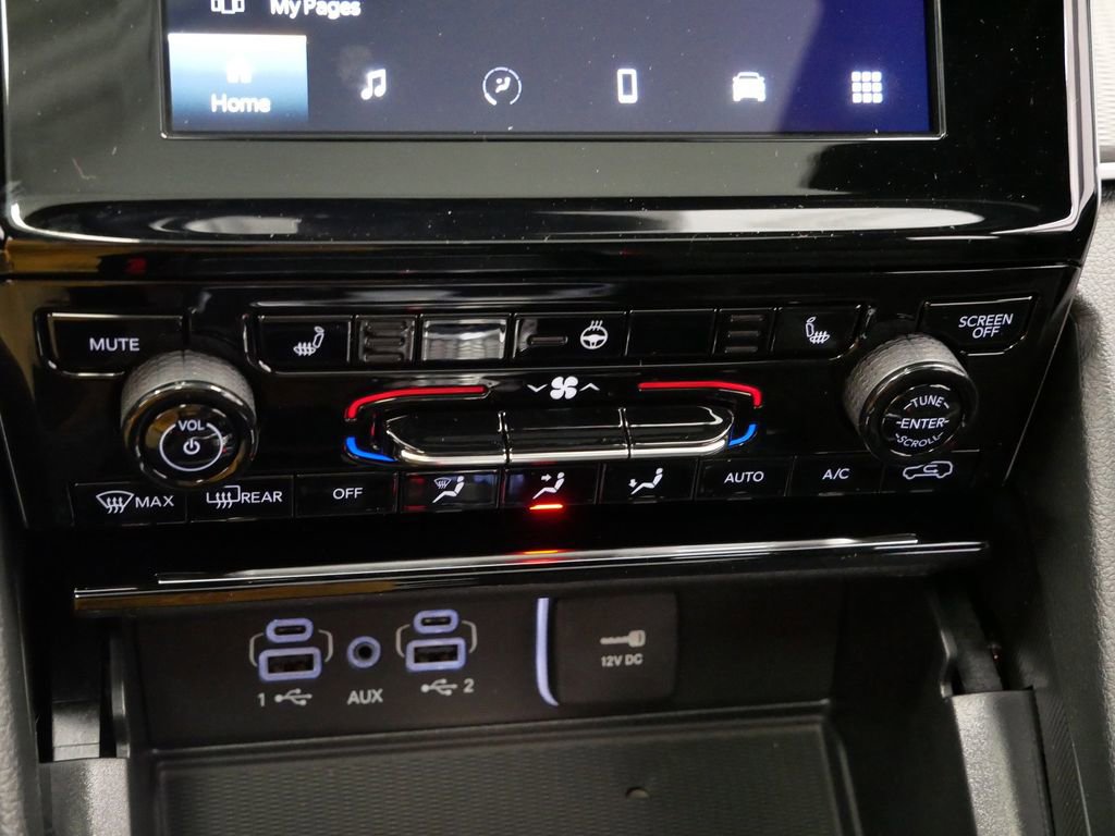 Thumbnail: 2025 Jeep Grand Cherokee - 37