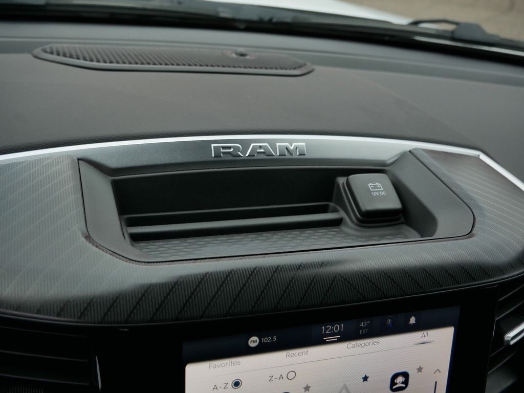 Thumbnail: 2026 RAM 1500 - 39