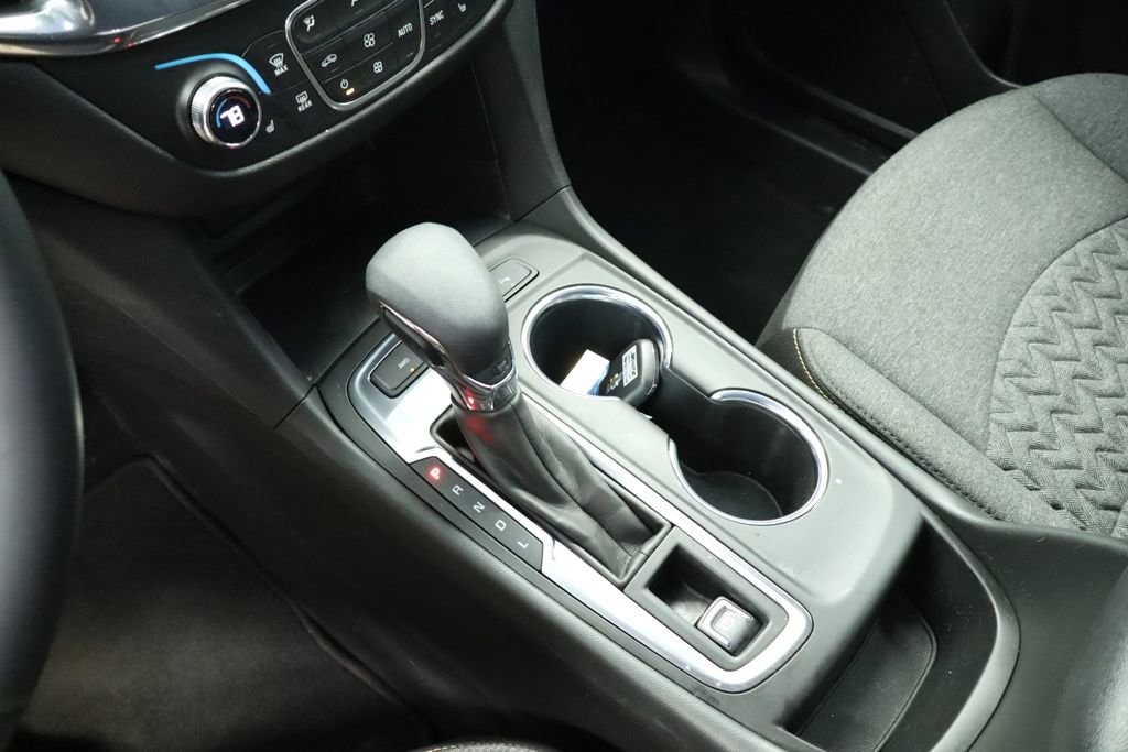 Thumbnail: 2023 Chevrolet Equinox - 40