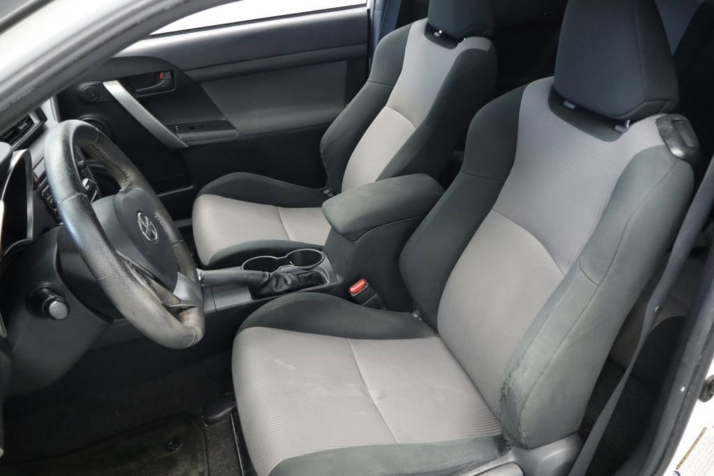 Thumbnail: 2014 Scion tC - 23