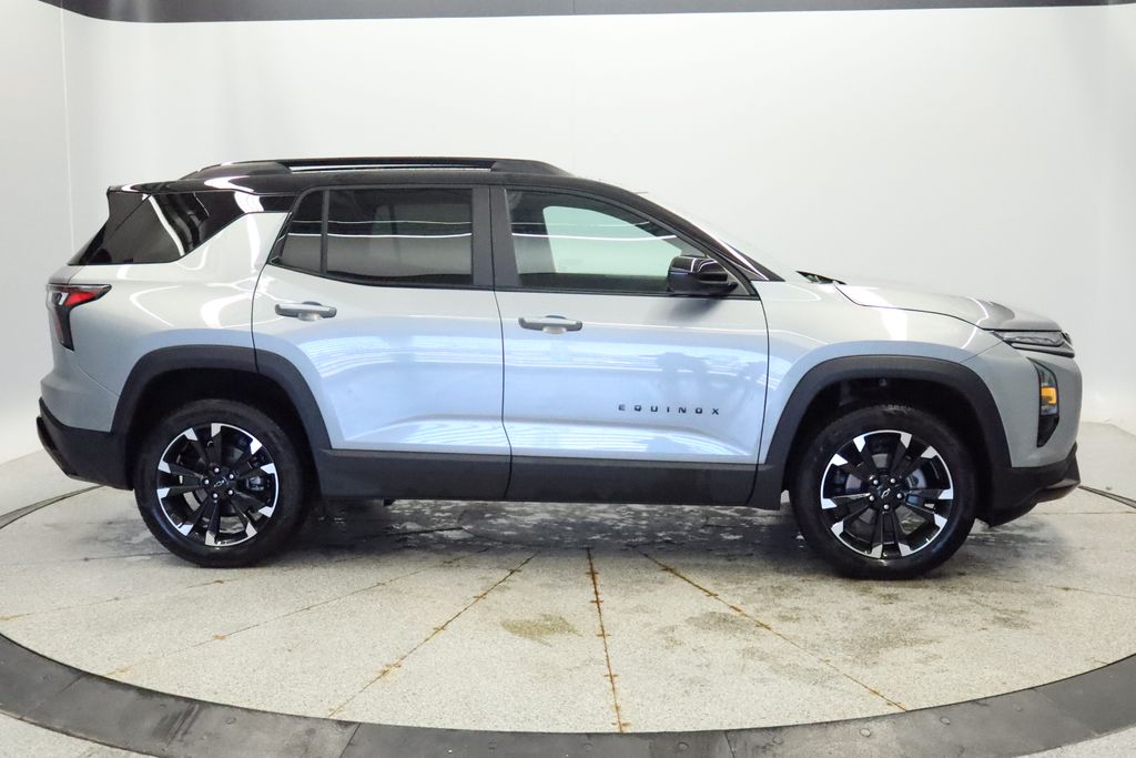 Thumbnail: 2025 Chevrolet Equinox - 8