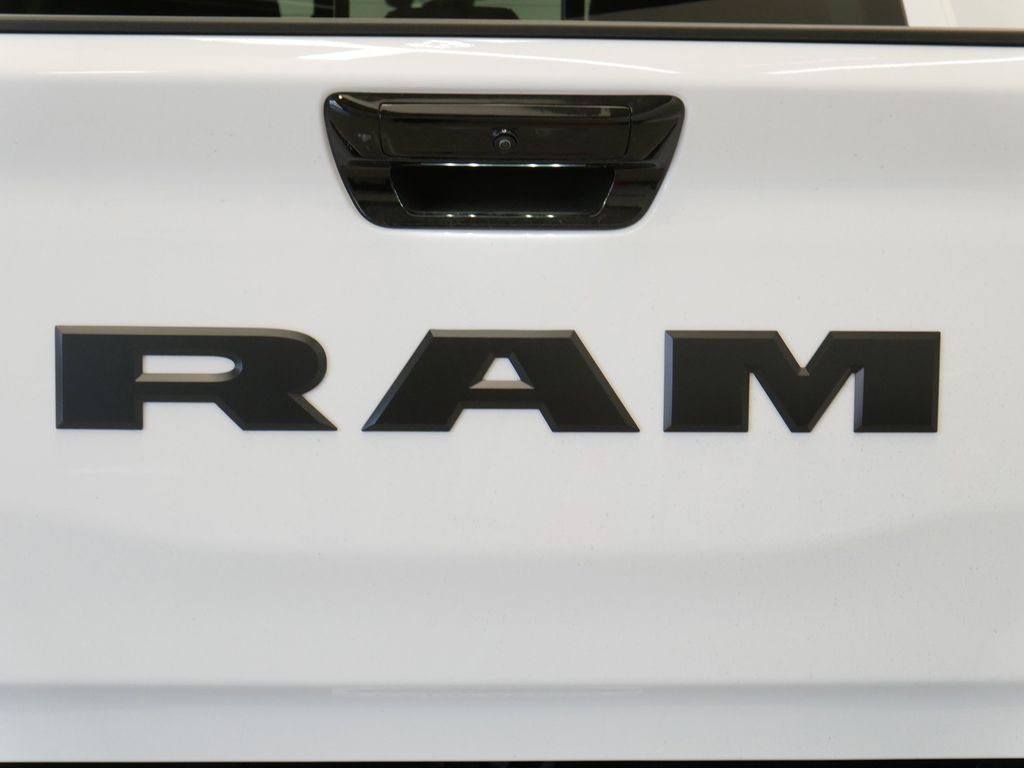2025 RAM 1500 Big Horn 12