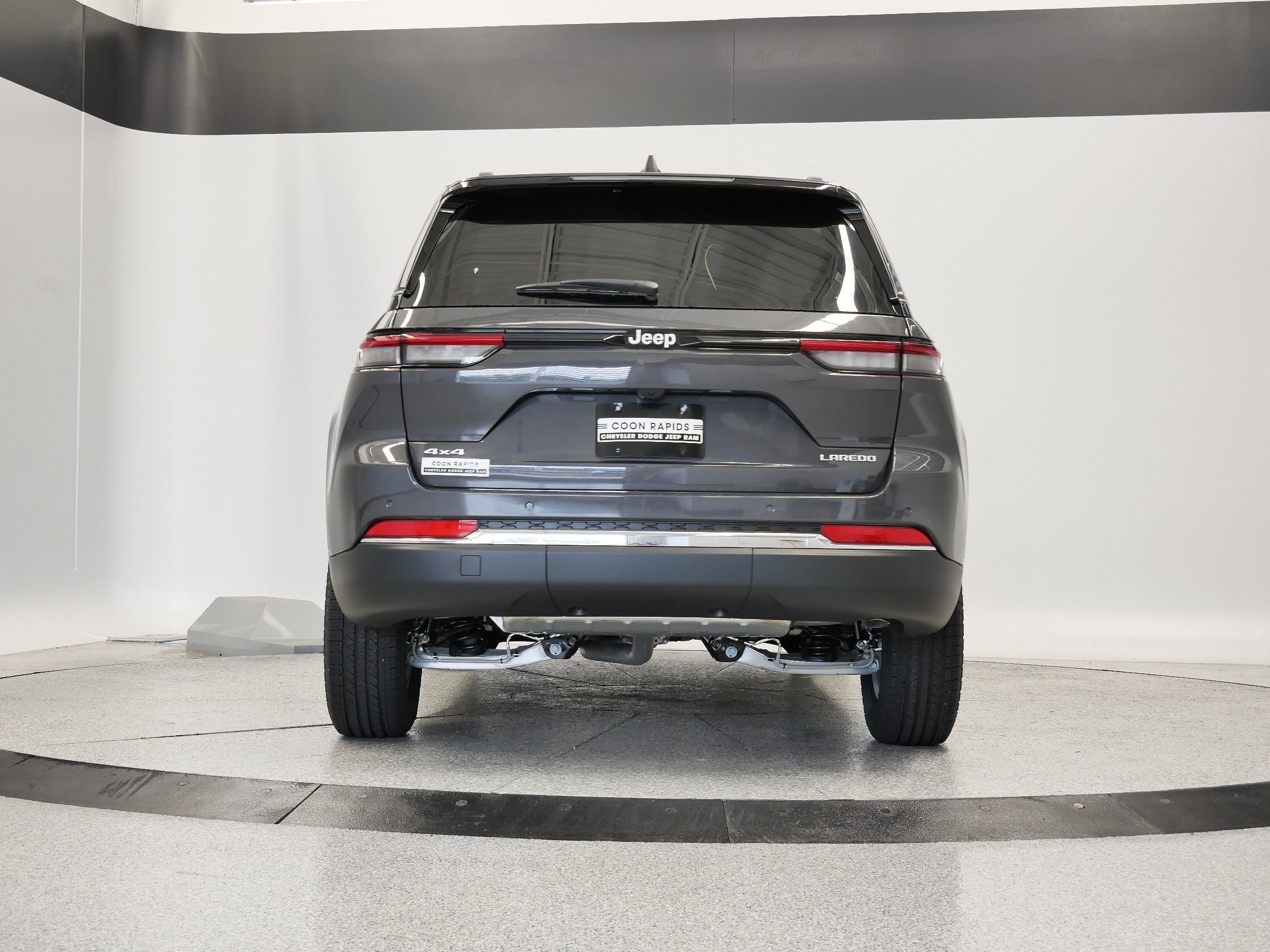 Thumbnail: 2025 Jeep Grand Cherokee - 6