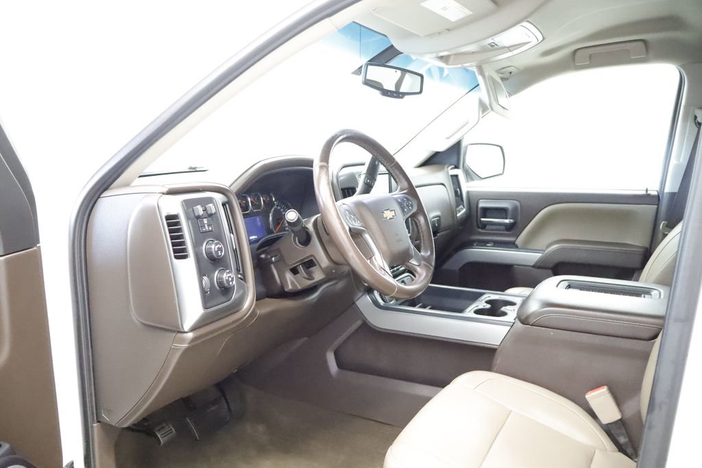 Thumbnail: 2017 Chevrolet Silverado 1500 - 19