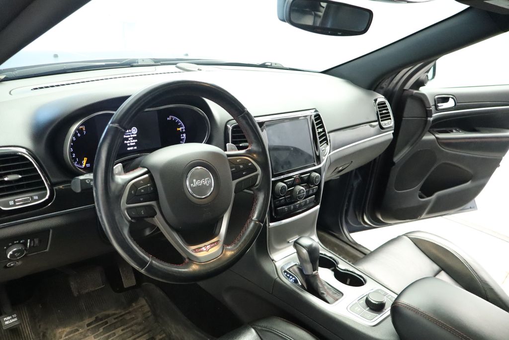 Thumbnail: 2021 Jeep Grand Cherokee - 28