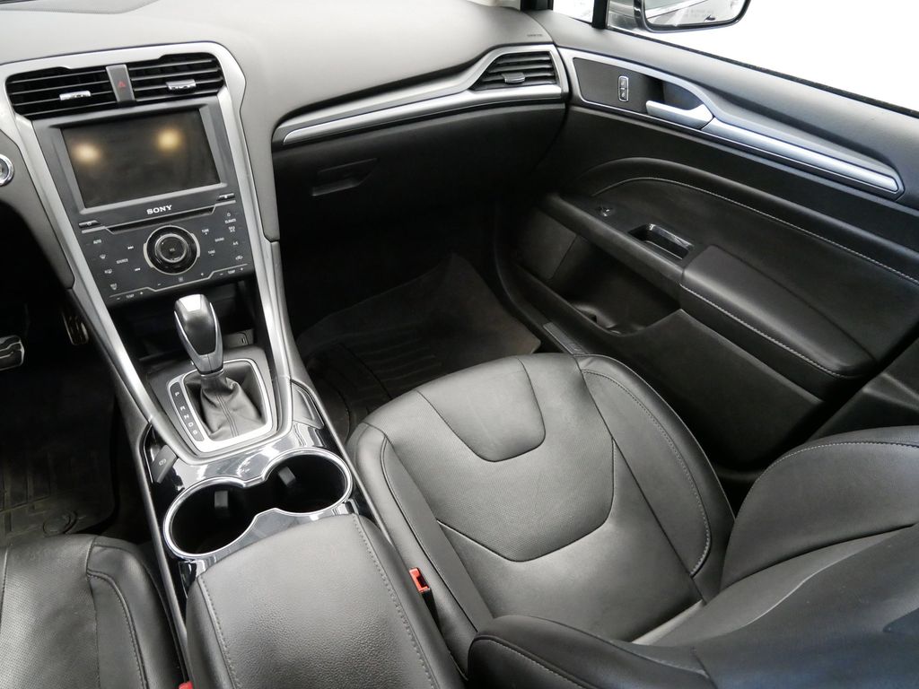 Thumbnail: 2014 Ford Fusion - 9