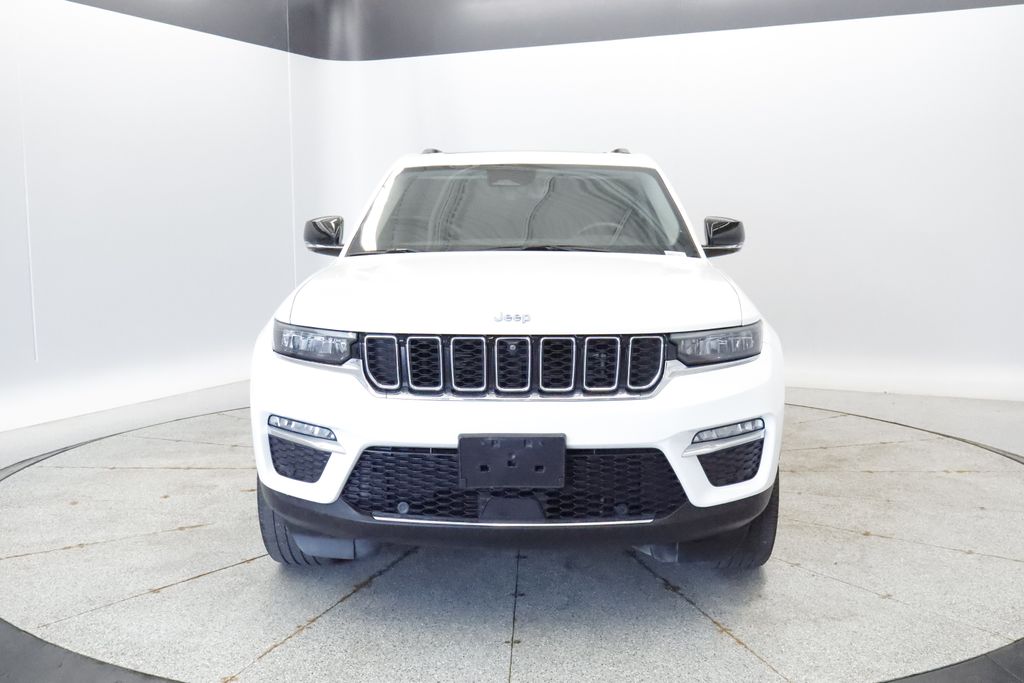 Thumbnail: 2022 Jeep Grand Cherokee - 12