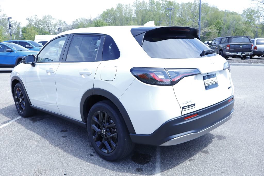 Thumbnail: 2024 Honda HR-V - 3