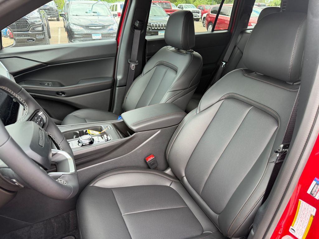 Thumbnail: 2026 Jeep Cherokee - 21