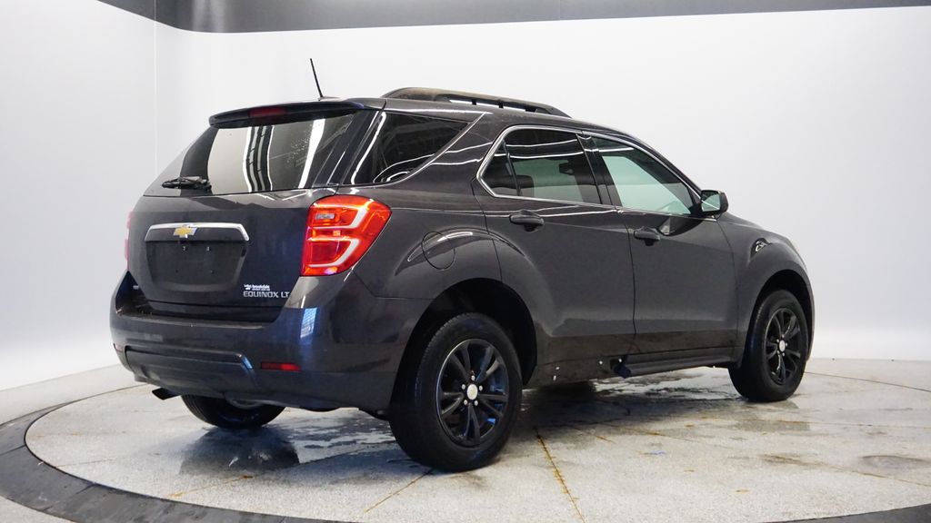 Thumbnail: 2016 Chevrolet Equinox - 6