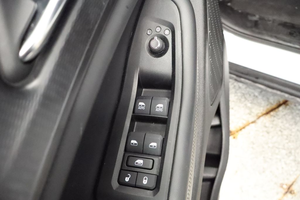 Thumbnail: 2024 Jeep Grand Cherokee - 32