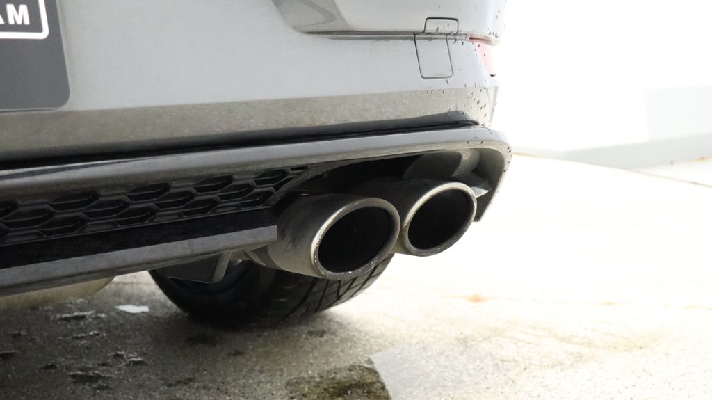 Thumbnail: 2019 Volkswagen Golf - 15