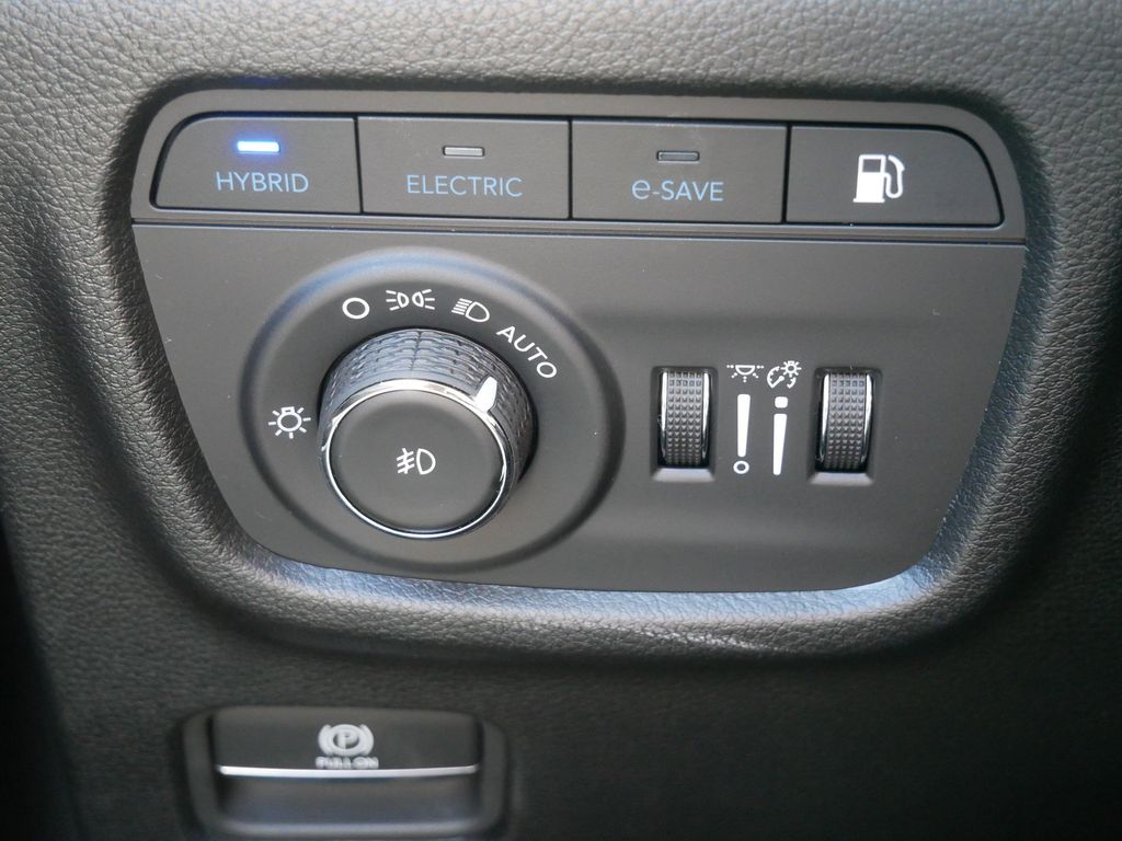 Thumbnail: 2025 Jeep Grand Cherokee - 27