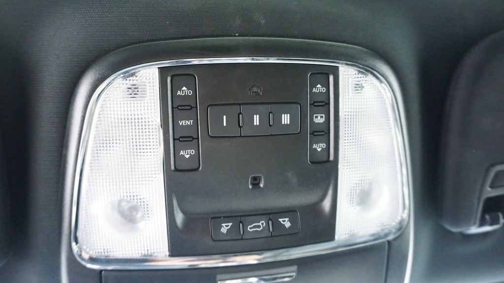 Thumbnail: 2021 Jeep Grand Cherokee - 50