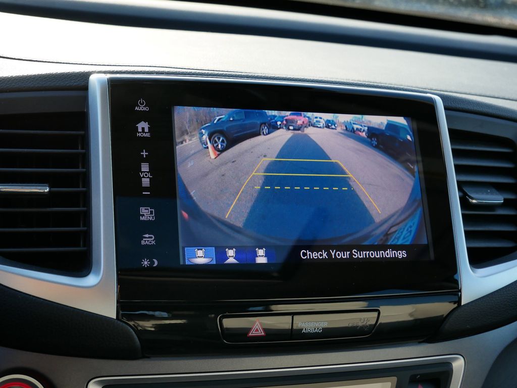 Thumbnail: 2018 Honda Pilot - 34