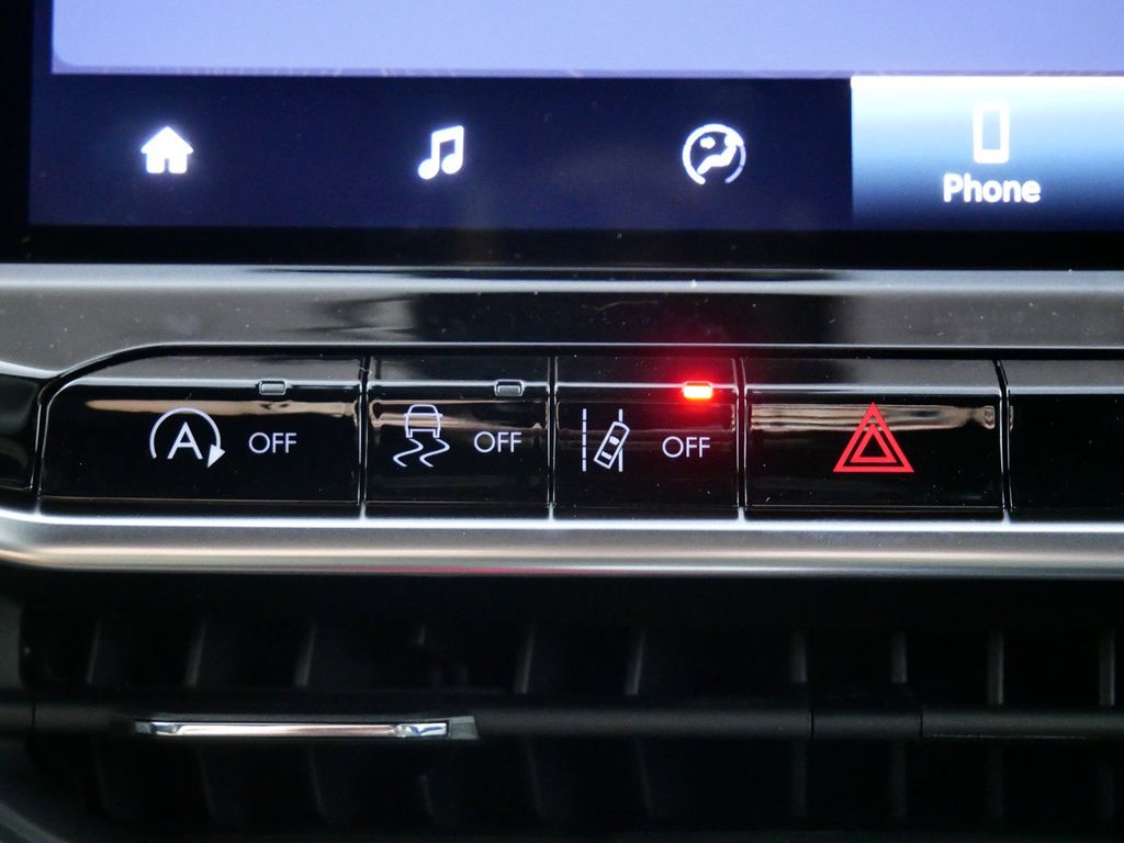 Thumbnail: 2024 Jeep Compass - 43