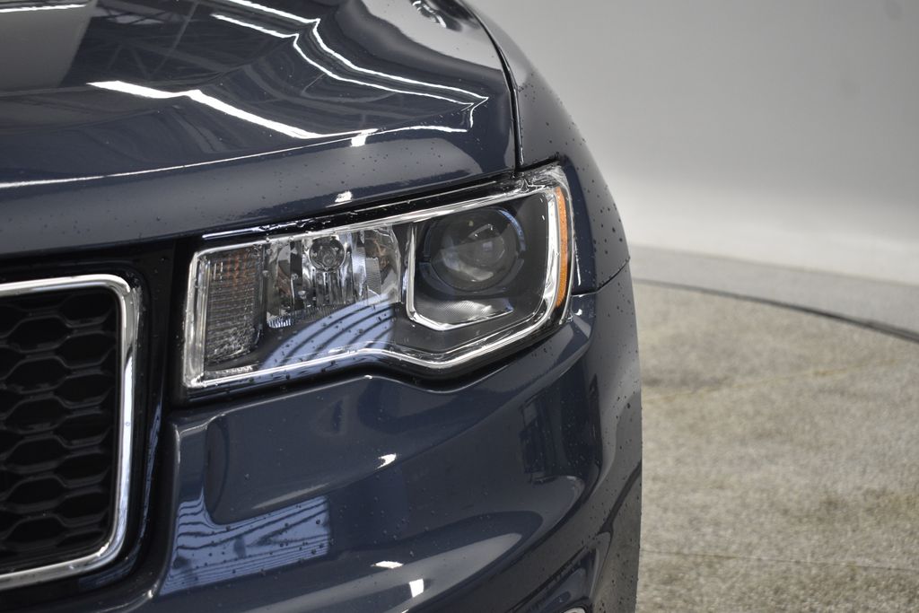 Thumbnail: 2020 Jeep Grand Cherokee - 14