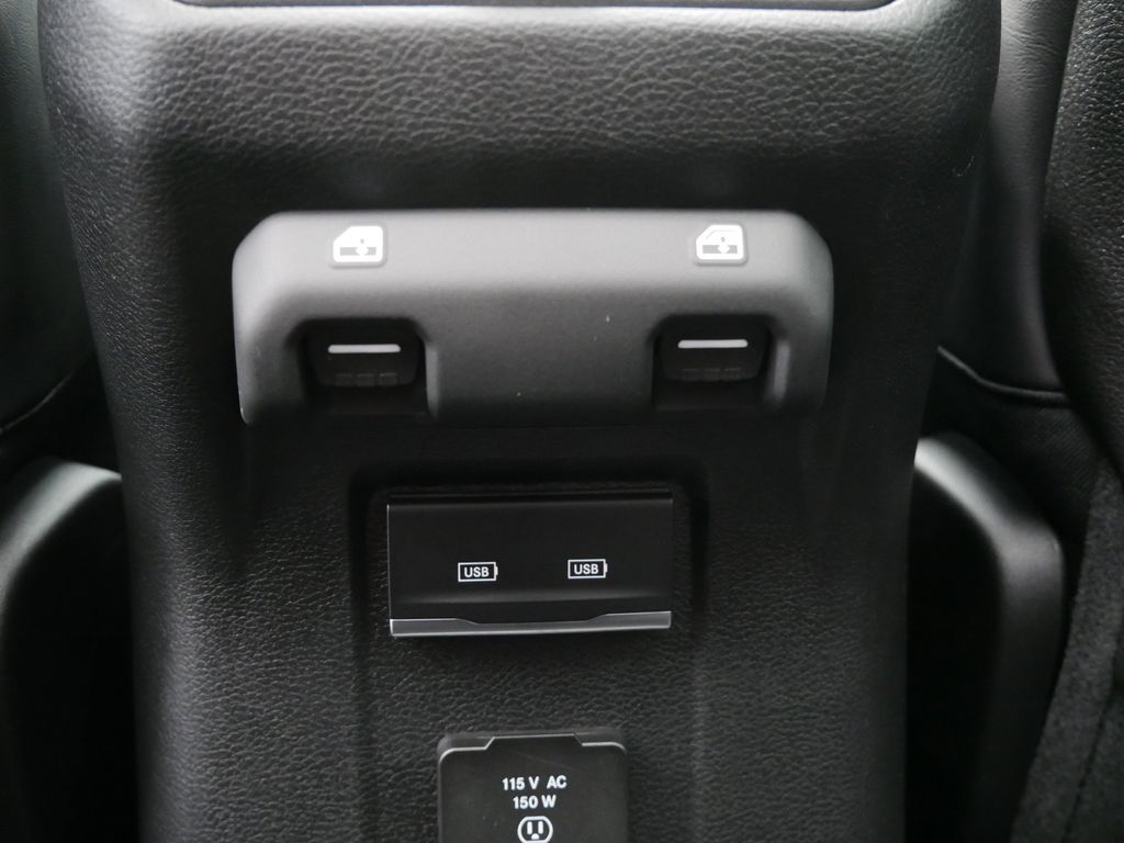 Thumbnail: 2025 Jeep Wrangler - 22