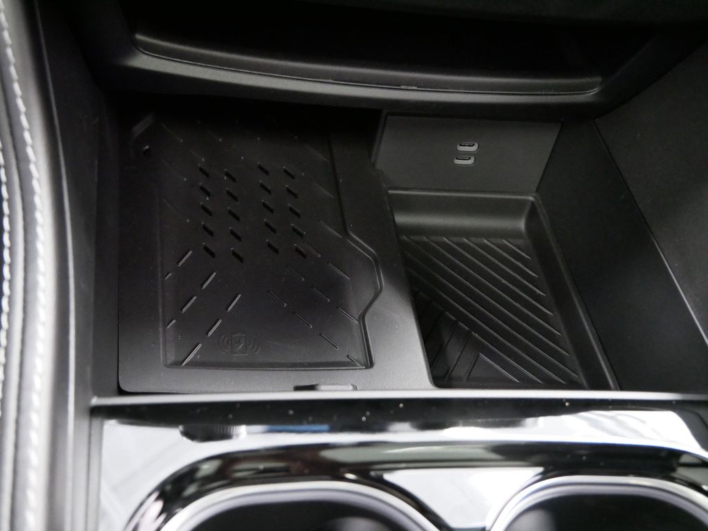 Thumbnail: 2026 Chrysler Pacifica - 37