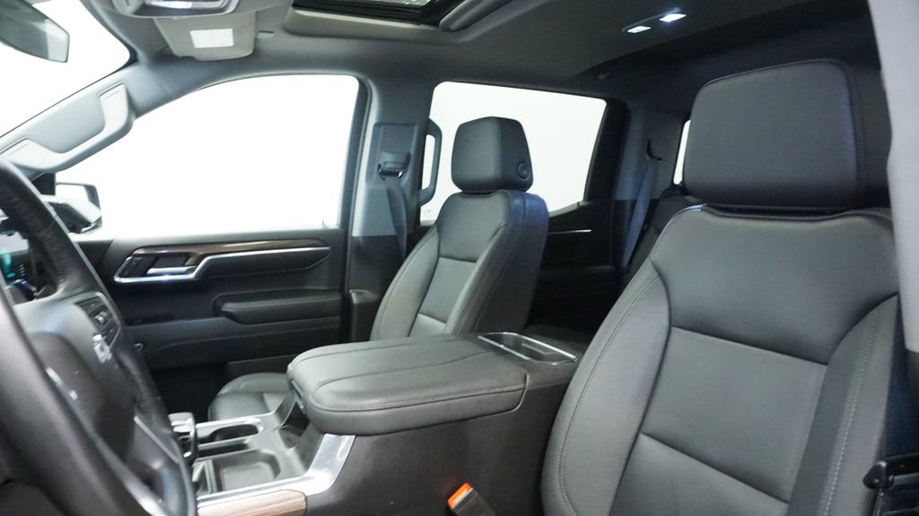 Thumbnail: 2024 Chevrolet Silverado 1500 - 26