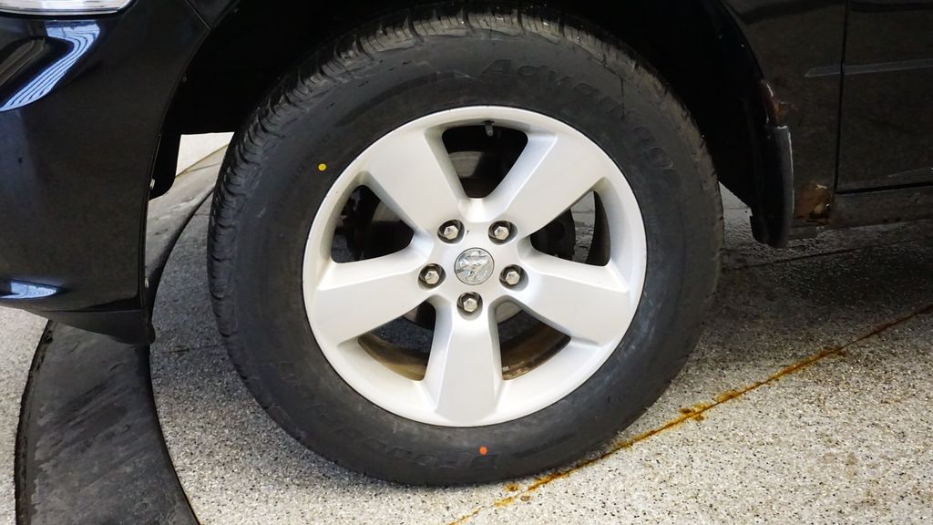 Thumbnail: 2014 RAM 1500 - 10