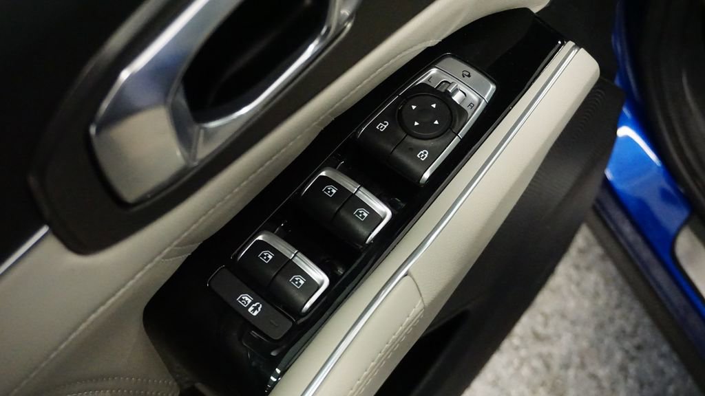 Thumbnail: 2023 Kia Sorento - 28