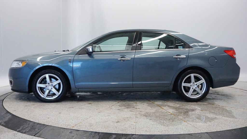 Thumbnail: 2012 Lincoln MKZ - 2