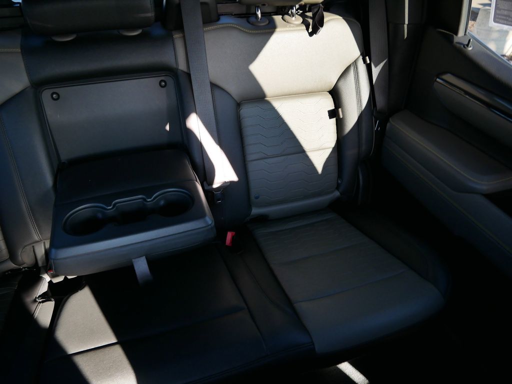 Thumbnail: 2022 Chevrolet Silverado 1500 - 28