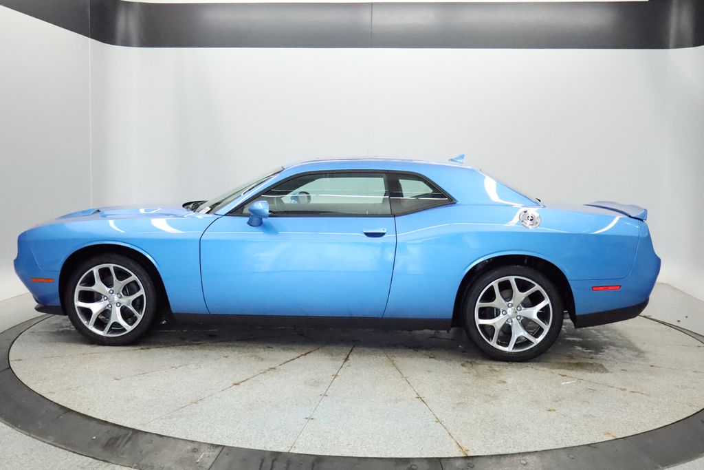 Thumbnail: 2016 Dodge Challenger - 2