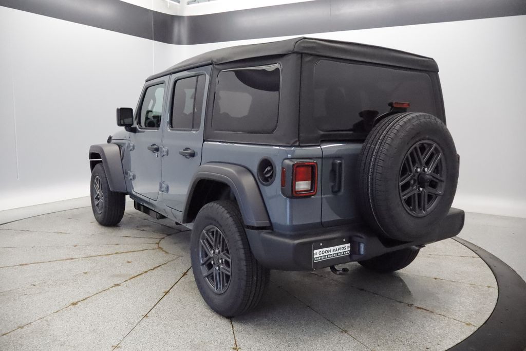 Thumbnail: 2026 Jeep Wrangler - 30