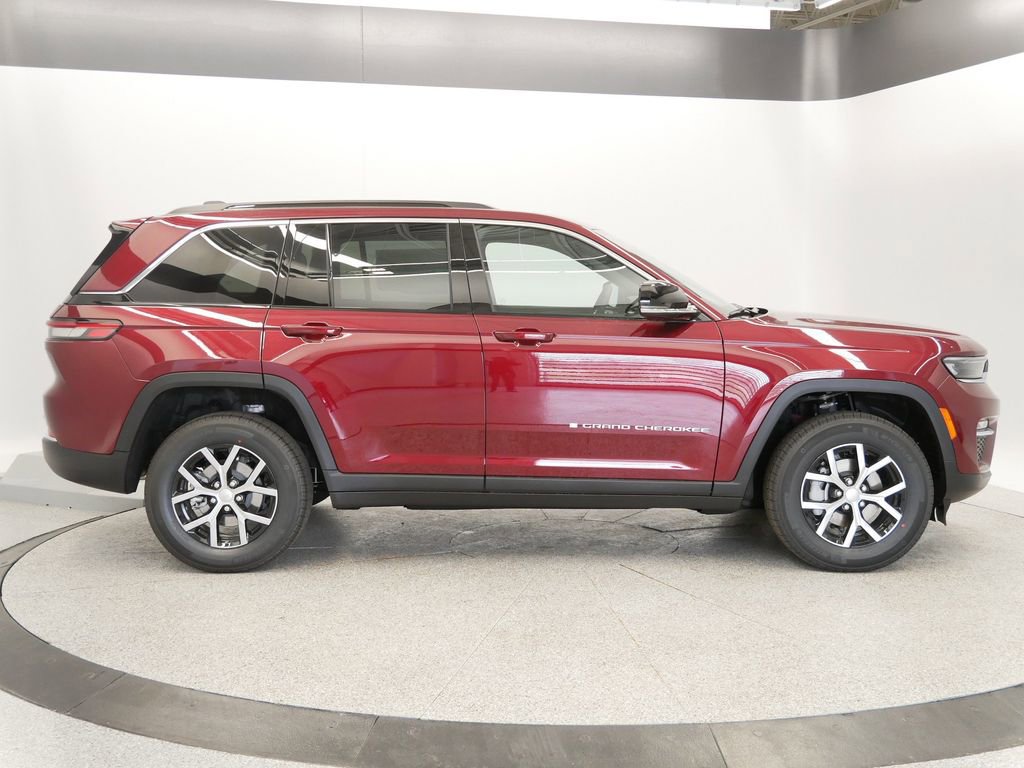 2025 Jeep Grand Cherokee Limited Edition 8