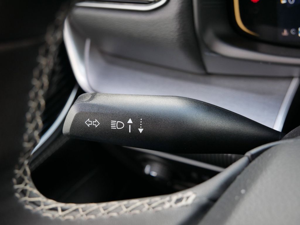 Thumbnail: 2025 Jeep Wagoneer - 30