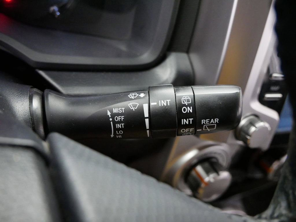 Thumbnail: 2020 Toyota 4Runner - 28