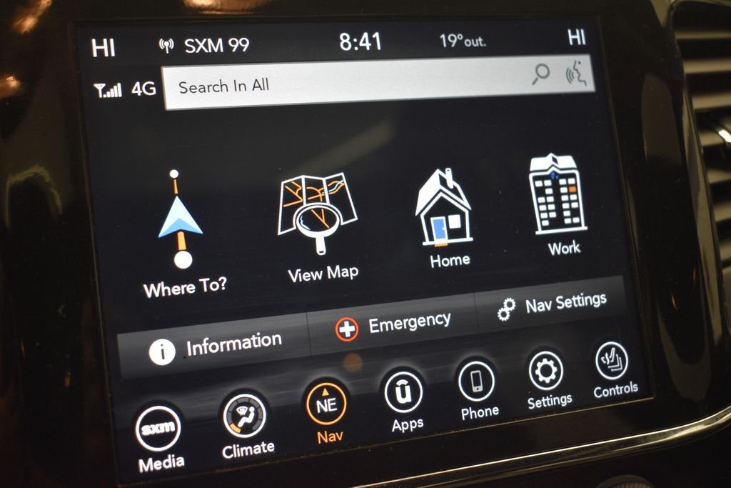 Thumbnail: 2021 Jeep Grand Cherokee - 45