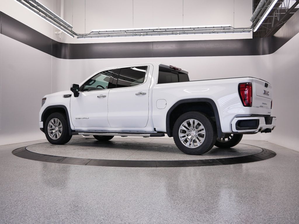 Thumbnail: 2023 GMC Sierra 1500 - 3