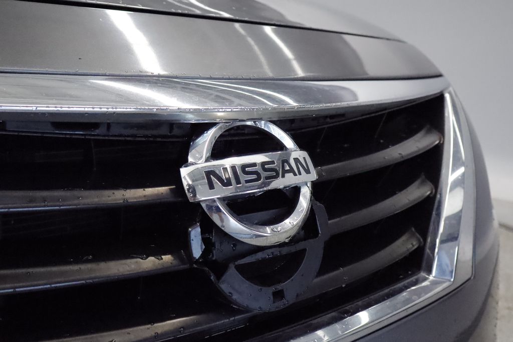 Thumbnail: 2018 Nissan Versa - 6