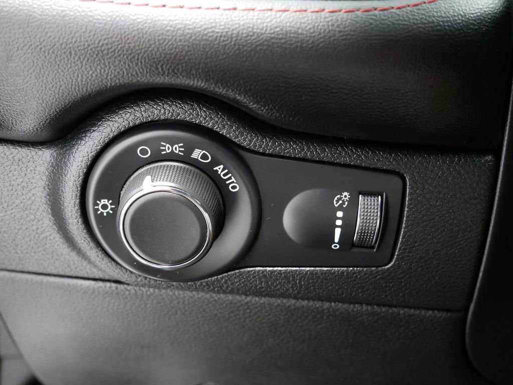 Thumbnail: 2024 Dodge Durango - 22