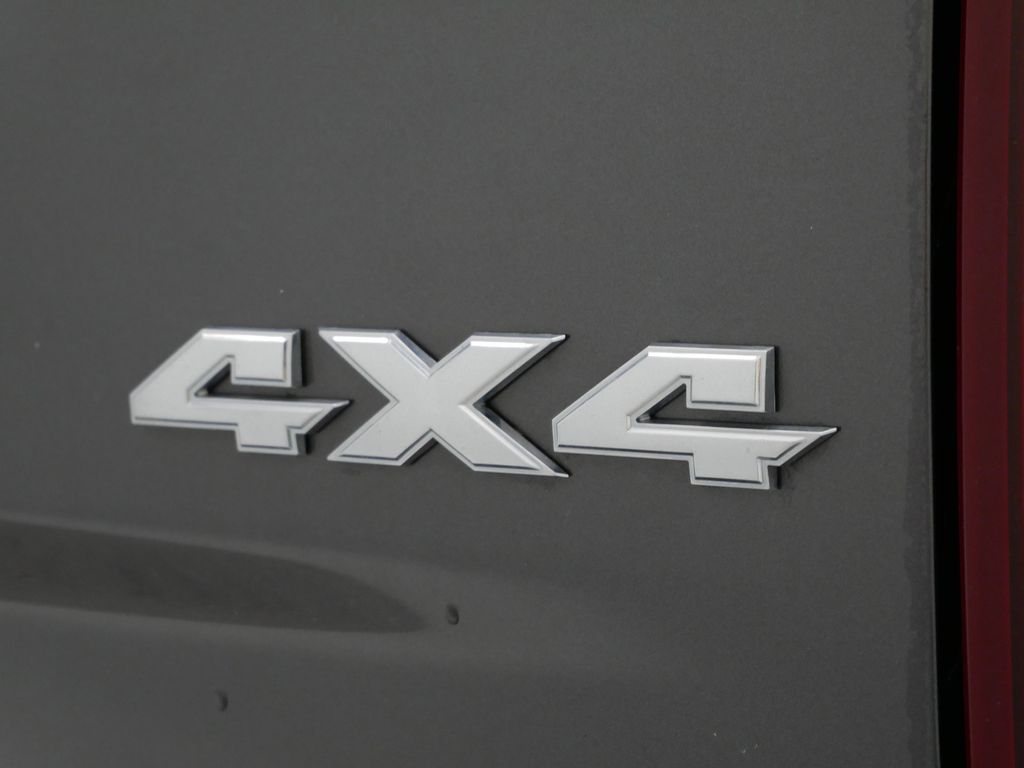 2015 RAM 1500 Express 19