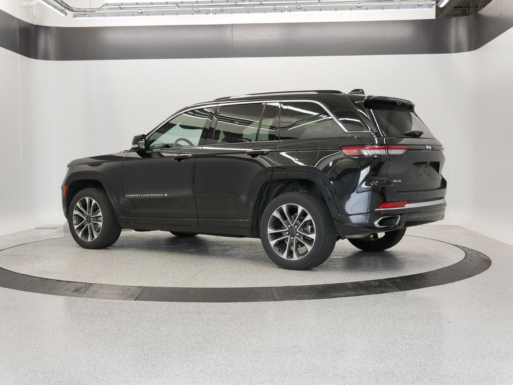 Thumbnail: 2022 Jeep Grand Cherokee - 3