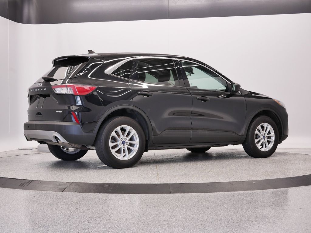Thumbnail: 2022 Ford Escape - 6