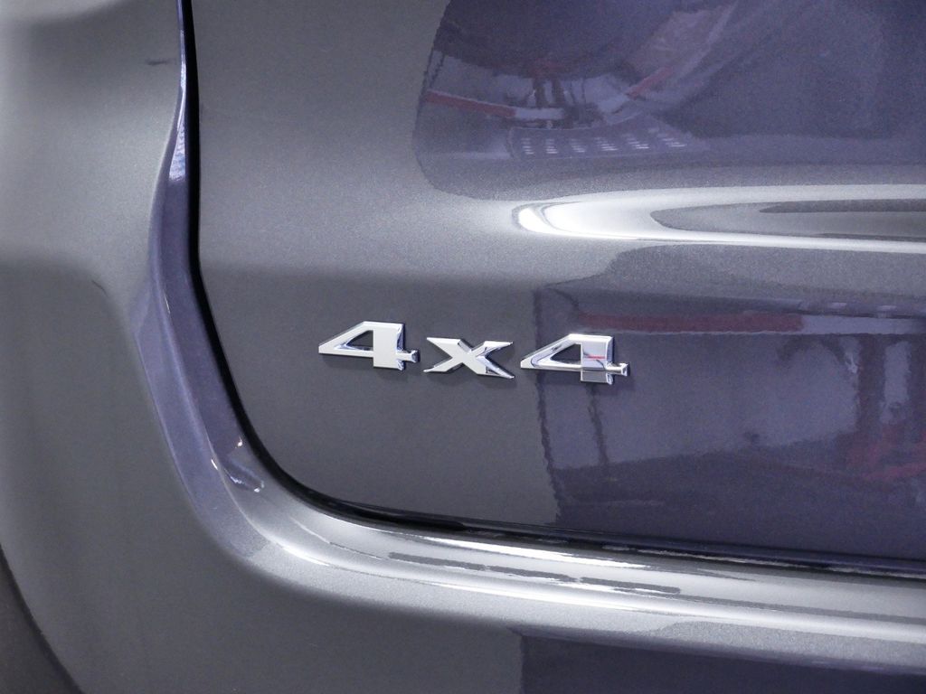 Thumbnail: 2024 Jeep Compass - 11