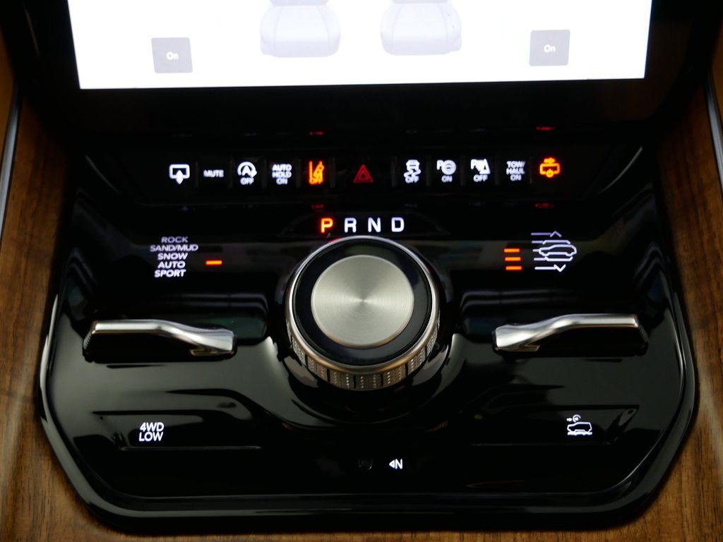 Thumbnail: 2023 Jeep Grand Wagoneer - 12