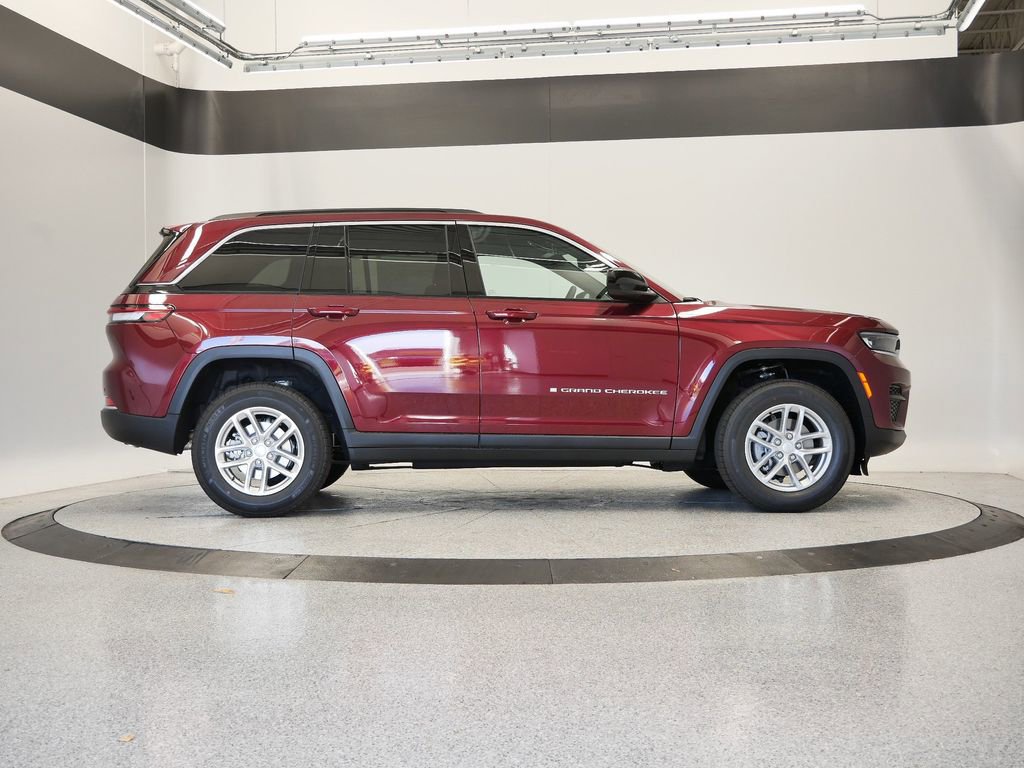 Thumbnail: 2025 Jeep Grand Cherokee - 47