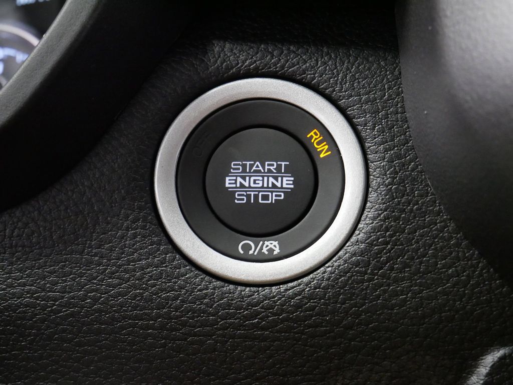 Thumbnail: 2026 RAM 1500 - 36