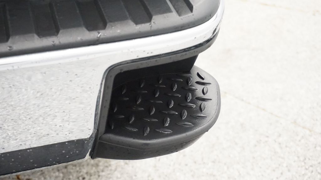 Thumbnail: 2017 Chevrolet Silverado 1500 - 20